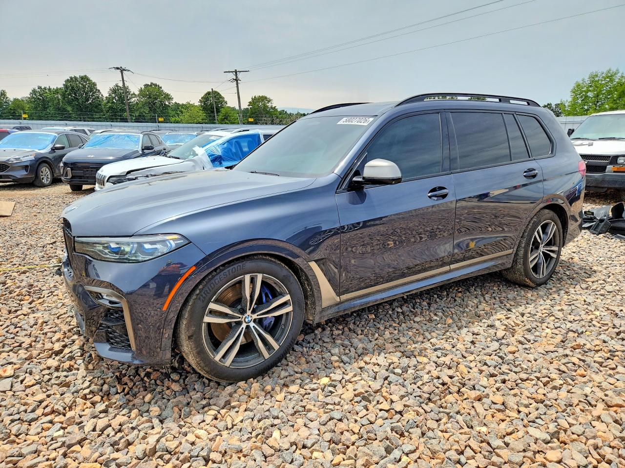 2021 BMW X7