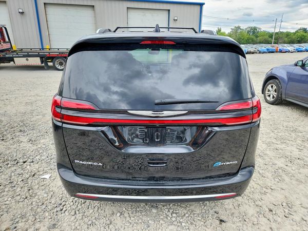 2025 CHRYSLER PACIFICA Pinnacle