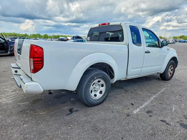 2018 NISSAN FRONTIER