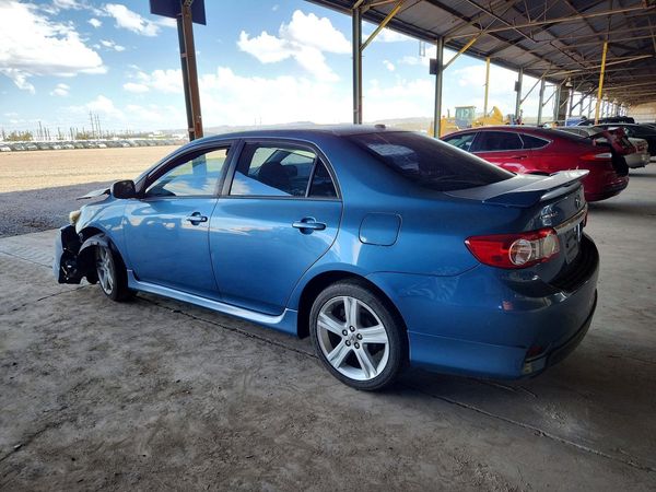 2013 TOYOTA COROLLA