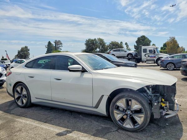 2025 BMW I4