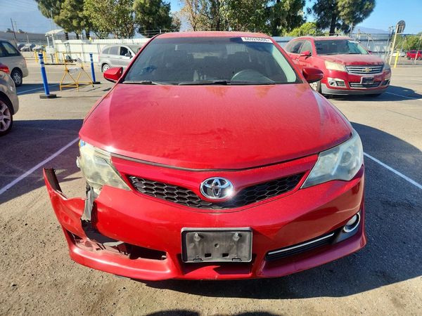 2012 TOYOTA CAMRY