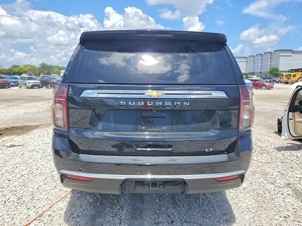 2023 CHEVROLET SUBURBAN LT