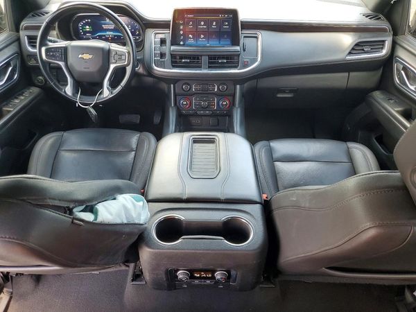 2023 CHEVROLET SUBURBAN LT