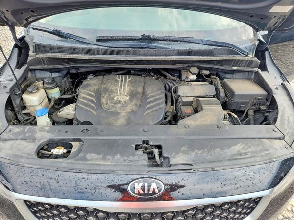 2015 KIA SEDONA GLS - Middle level