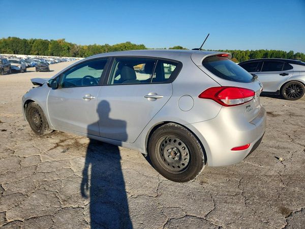 2016 KIA FORTE GL (Middle-Low Grade)