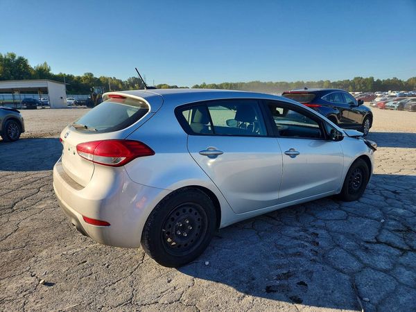 2016 KIA FORTE GL (Middle-Low Grade)