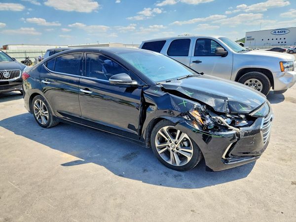 2017 HYUNDAI ELANTRA