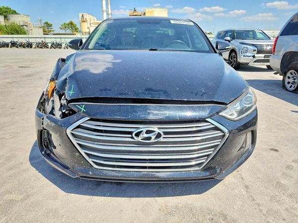 2017 HYUNDAI ELANTRA