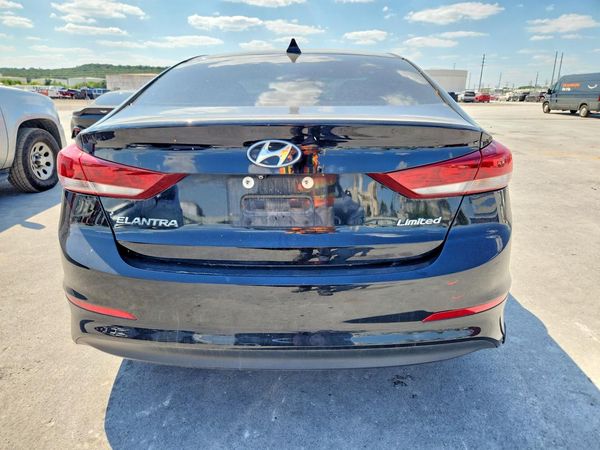 2017 HYUNDAI ELANTRA