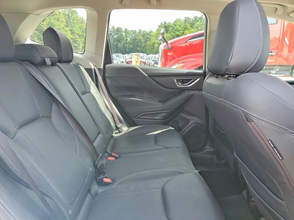 2020 SUBARU FORESTER