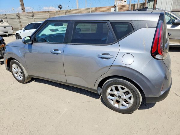 2024 KIA SOUL LX, S