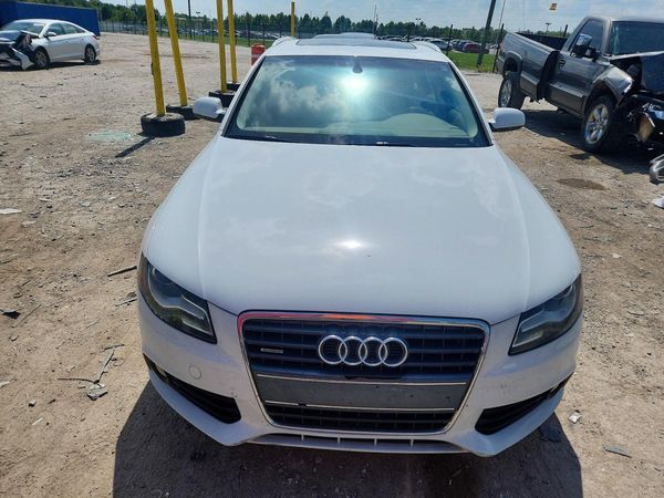 2012 AUDI A4 quattro Premium