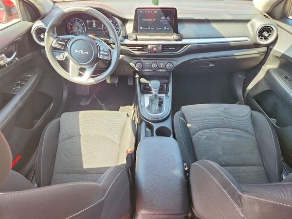 2022 KIA FORTE FE, LXS