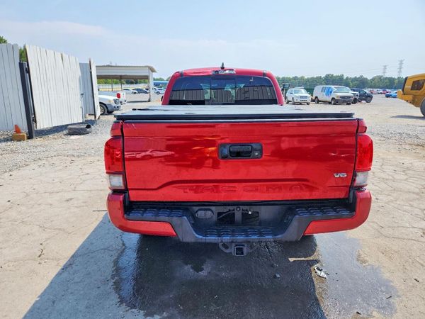 2019 TOYOTA TACOMA SR5