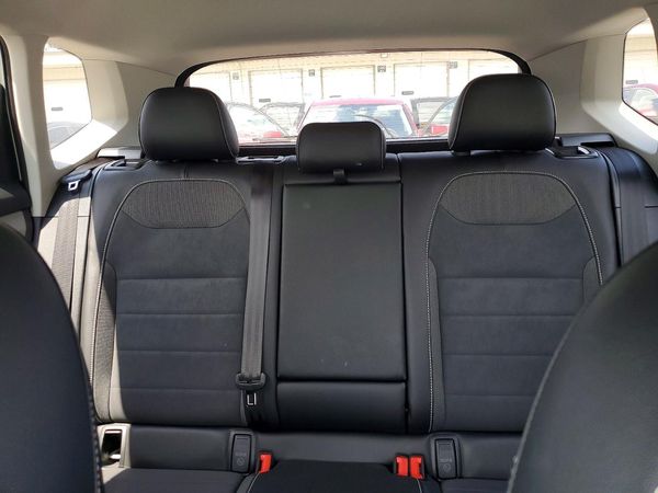 2023 VOLKSWAGEN TAOS