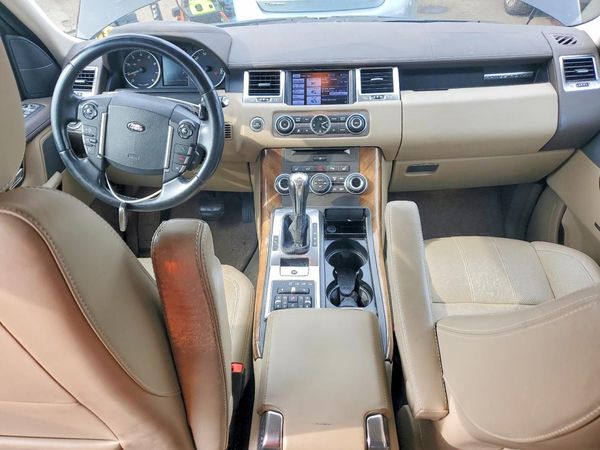2013 LAND ROVER RANGEROVER HSE LUX
