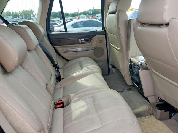 2013 LAND ROVER RANGEROVER HSE LUX