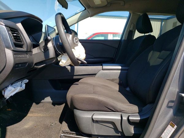 2023 NISSAN ROGUE S — DENT