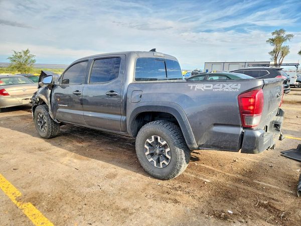 2018 TOYOTA TACOMA
