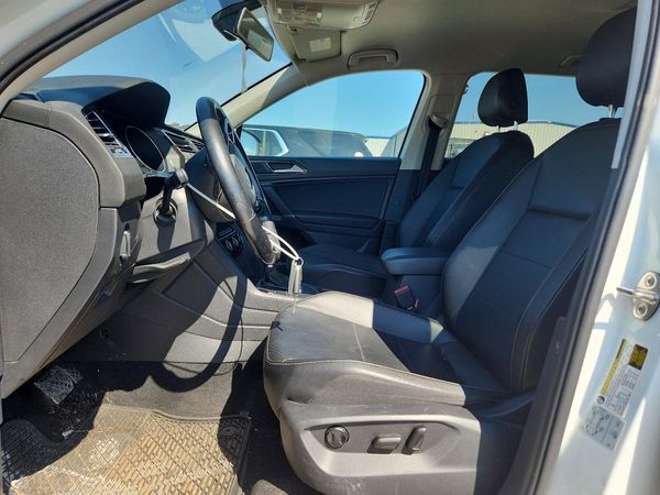 2018 VOLKSWAGEN TIGUAN SE, SEL