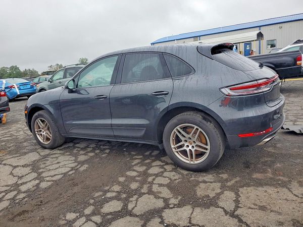2021 PORSCHE MACAN Base