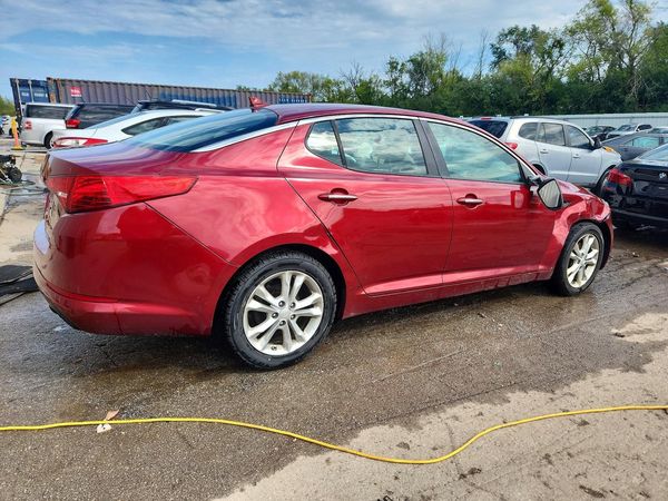 2013 KIA OPTIMA LX