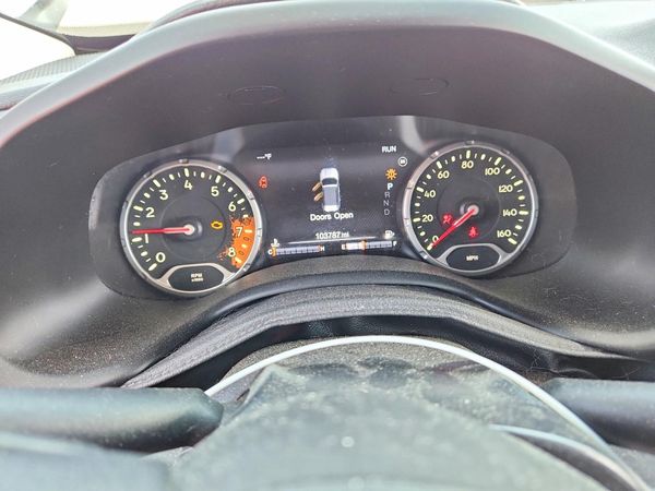 2016 JEEP RENEGADE Trailhawk