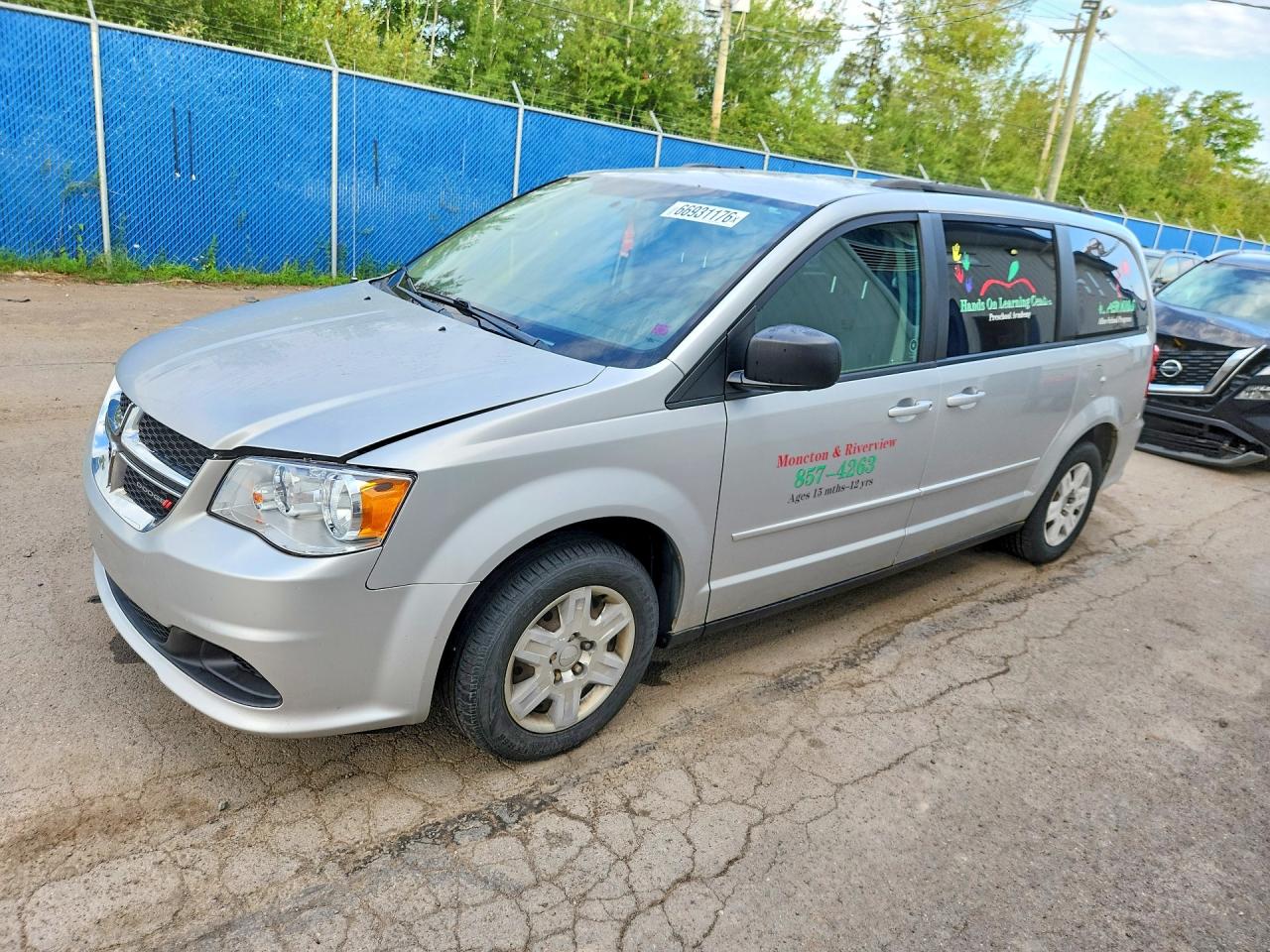 2012 DODGE GRAND CARAVAN SE