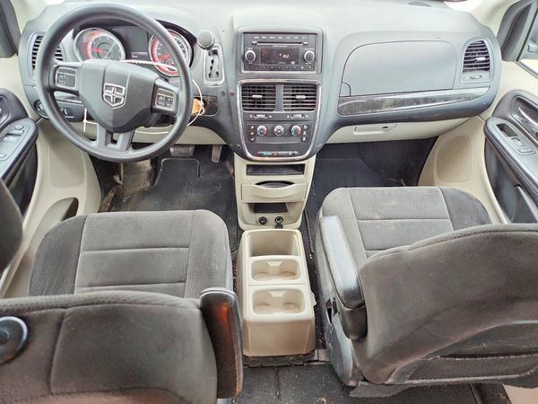 2012 DODGE GRAND CARAVAN SE