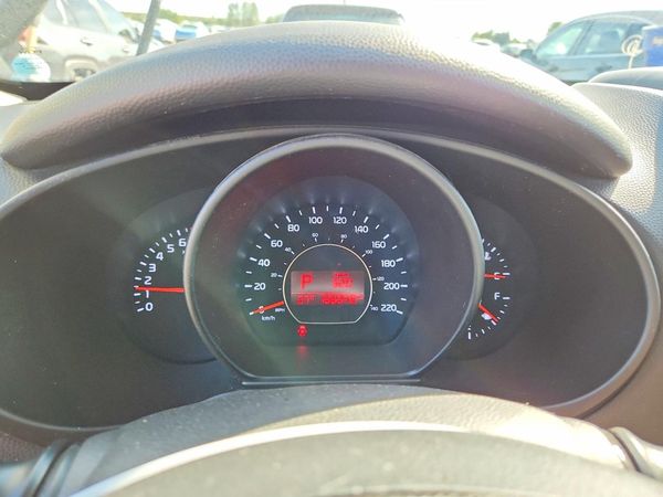 2016 KIA SOUL Exclaim