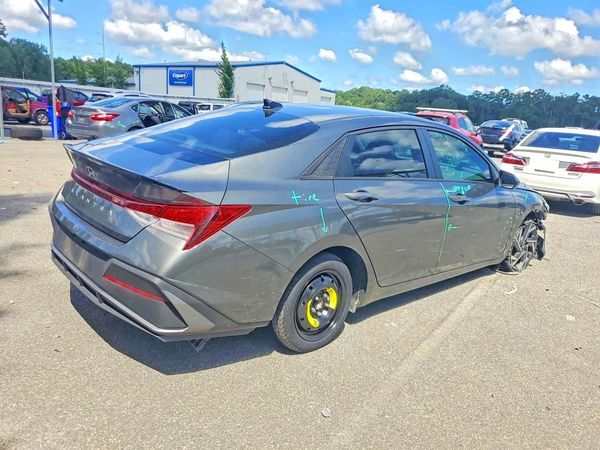 2025 HYUNDAI ELANTRA