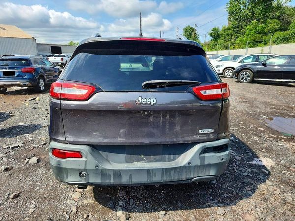 2018 JEEP CHEROKEE Latitude Plus — DIRR