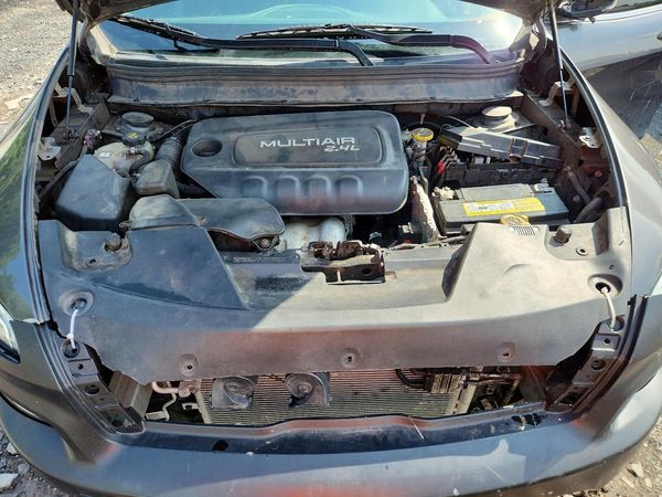 2018 JEEP CHEROKEE Latitude Plus — Engine bay