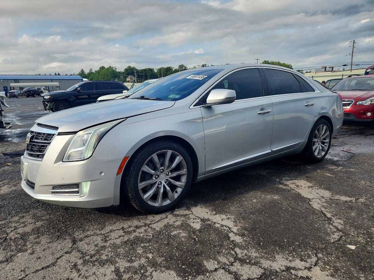 2017 CADILLAC XTS Luxury