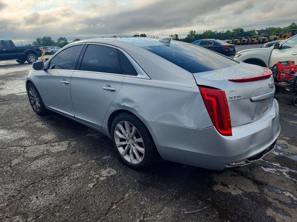 2017 CADILLAC XTS Luxury