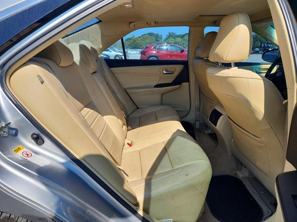 2015 TOYOTA CAMRY