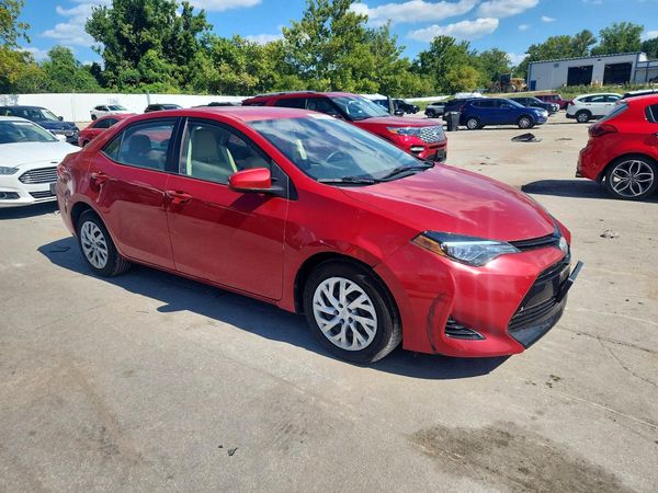 2018 TOYOTA COROLLA