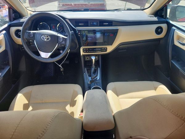 2018 TOYOTA COROLLA
