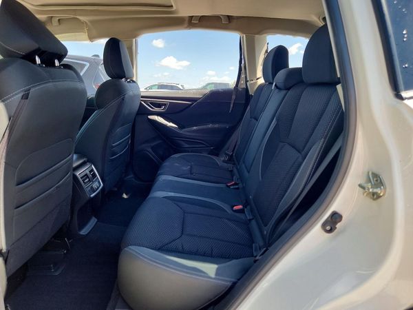 2022 SUBARU FORESTER Premium