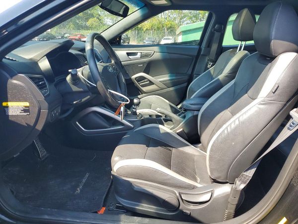 2016 HYUNDAI VELOSTER