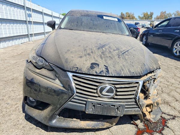 2016 LEXUS IS 200t