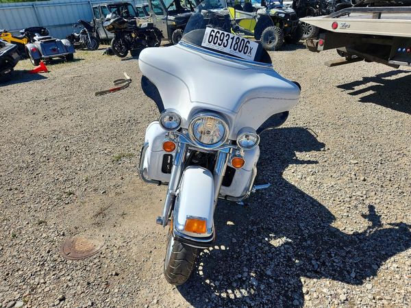 2012 HARLEY-DAVIDSON FLHTCU