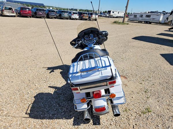 2012 HARLEY-DAVIDSON FLHTCU
