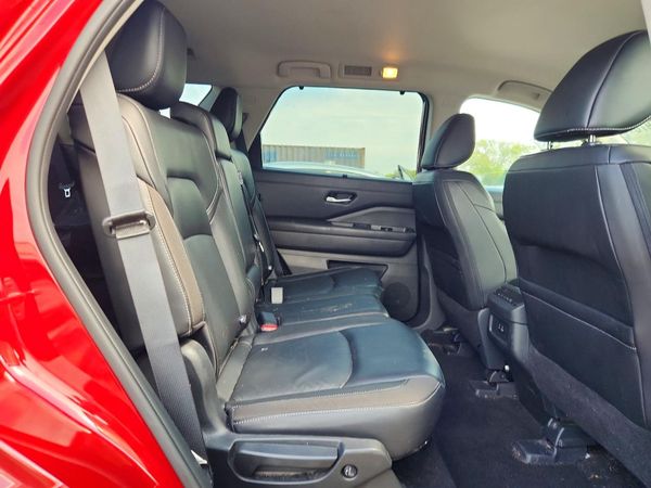 2024 NISSAN PATHFINDER