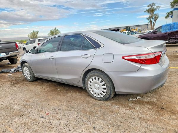 2017 TOYOTA CAMRY