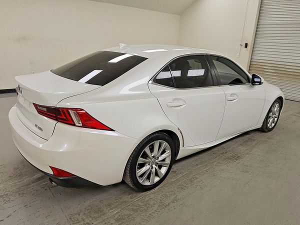 2015 LEXUS IS 250