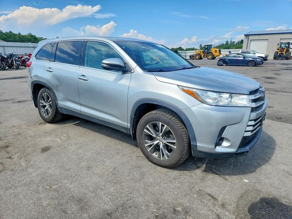 2019 TOYOTA HIGHLANDER
