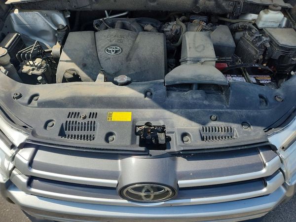 2019 TOYOTA HIGHLANDER
