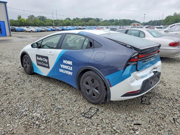 2024 TOYOTA PRIUS